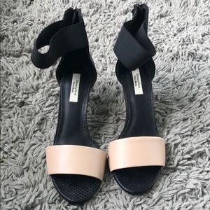 simply vera vera wang heels